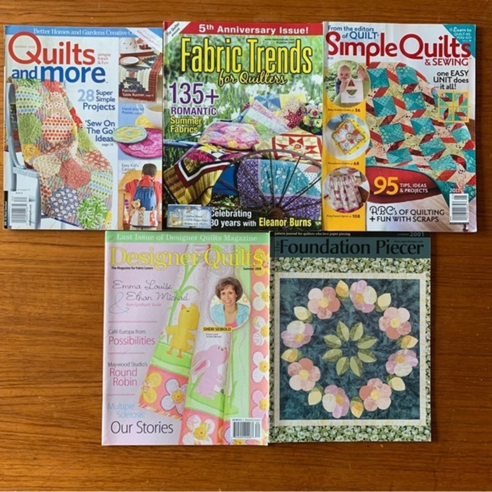 5 “Summer” Quilting magazines.